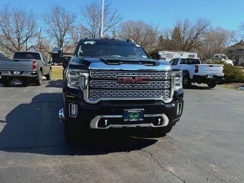 Used 2020 GMC Sierra 3500 Denali w/ Denali Ultimate Package image 3
