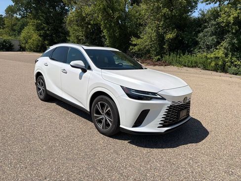 Used 2023 Lexus RX 350 Premium w/ Cold Area Package AWD/4WD image 16