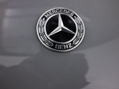 Used 2023 Mercedes-Benz EQS 580 4MATIC SUV image 65