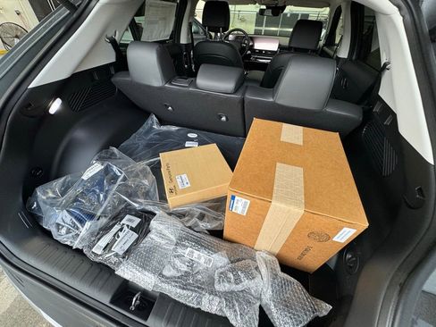 New 2025 Hyundai Ioniq 5 SEL image 33