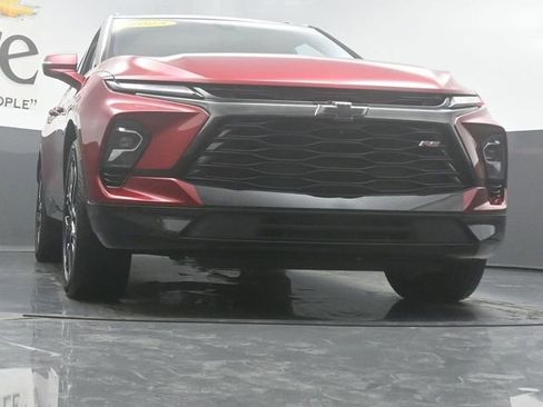 Used 2023 Chevrolet Blazer RS w/ Driver Confidence II Package AWD/4WD image 3