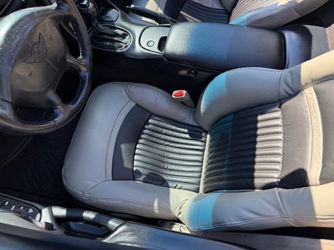 Used 1998 Chevrolet Corvette Coupe w/ Memory Pkg image 42