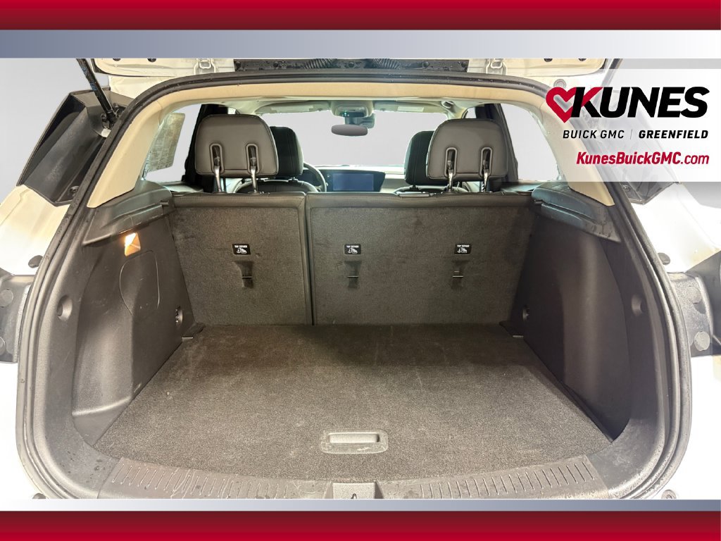 Used 2025 Buick Encore GX Preferred AWD/4WD image 37