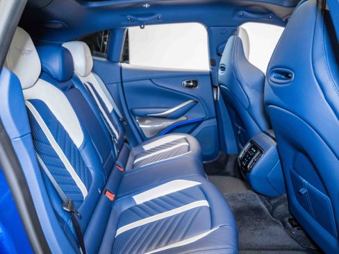 Used 2024 Aston Martin DBX 707 image 17