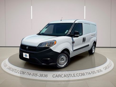 Used 2018 RAM ProMaster City Tradesman FWD image 1