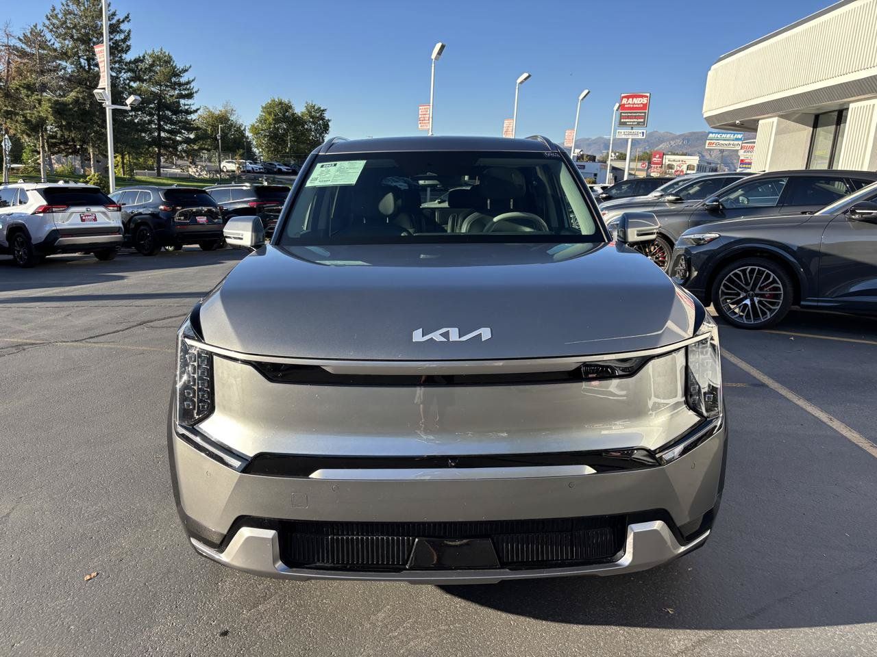 Used 2024 Kia EV9 Land AWD/4WD image 8