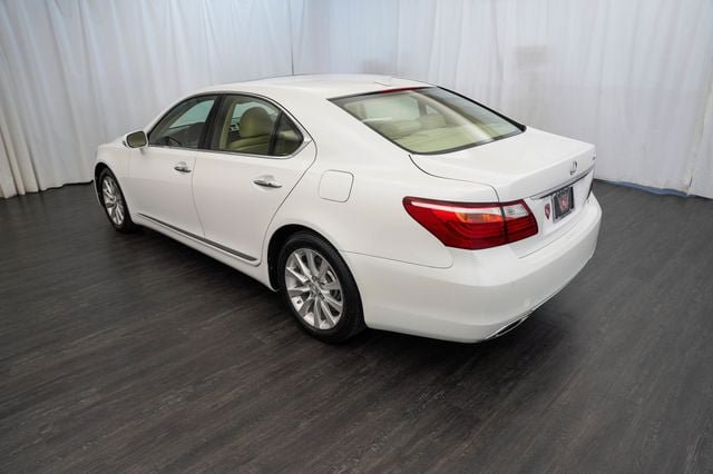 Used 2011 Lexus LS 460 AWD w/ Comfort Pkg image 11