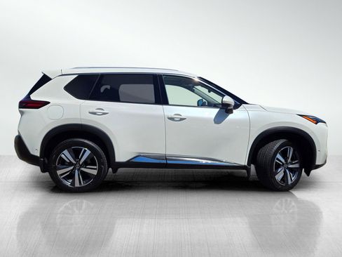 Used 2021 Nissan Rogue Platinum FWD image 3