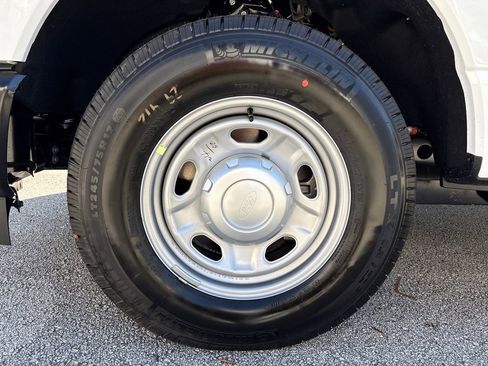 New 2026 Ford F250 XL w/ XL Driver Assist Package RWD image 14