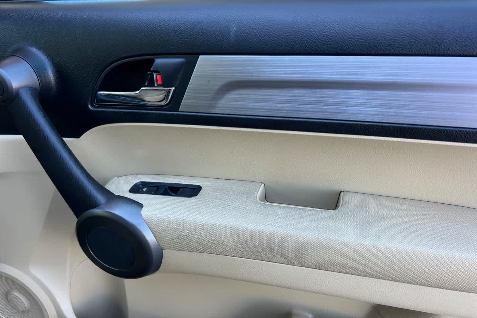 Used 2011 Honda CR-V SE image 18