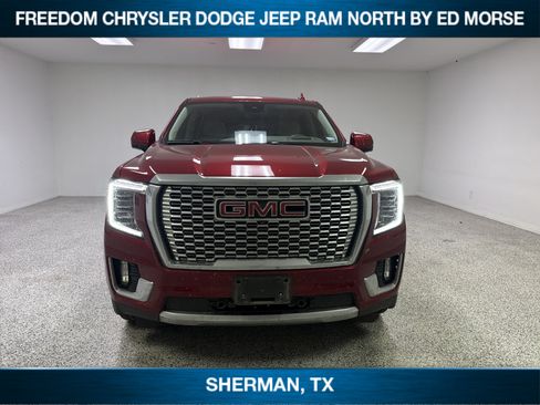 Used 2023 GMC Yukon XL Denali w/ Denali Reserve Package AWD/4WD image 2
