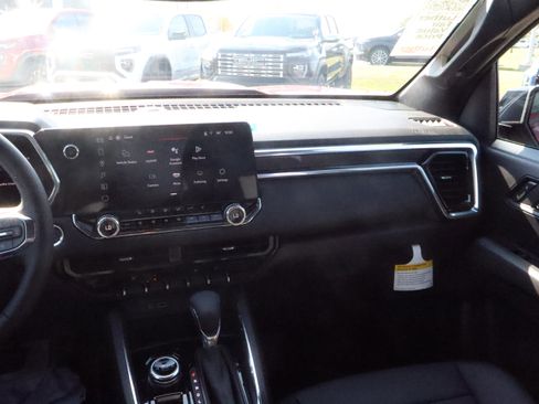 New 2025 GMC Canyon Elevation w/ Convenience Package image 11