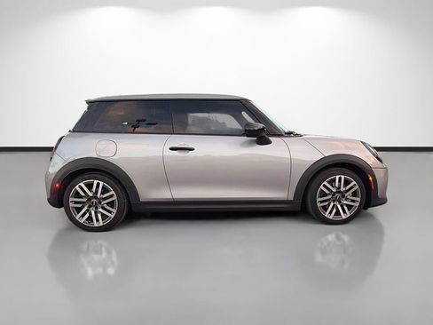 Used 2025 MINI Cooper S FWD image 2