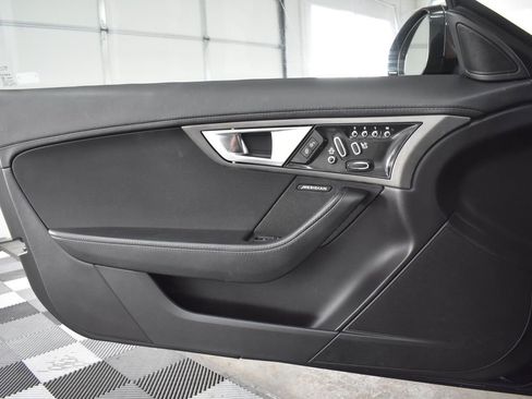 Used 2014 Jaguar F-TYPE image 30