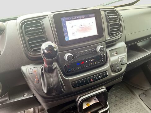 Used 2023 RAM ProMaster 2500 w/ Safety Group FWD image 16