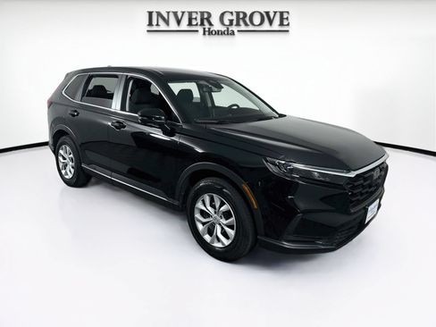 Used 2025 Honda CR-V LX image 3