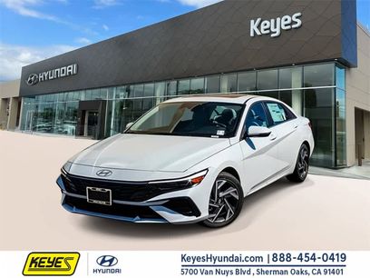 Used 2025 Hyundai Elantra Limited