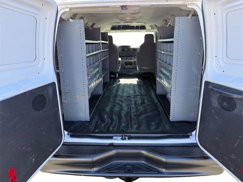 Used 2013 Ford E-350 and Econoline 350 Super Duty image 8