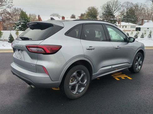 Used 2023 Ford Escape ST-Line image 4