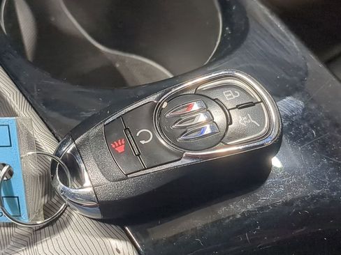 Used 2024 Buick Envista Sport Touring w/ Convenience I Package FWD image 41