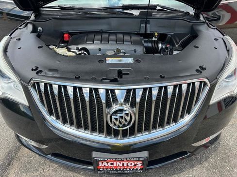 Used 2017 Buick Enclave Leather FWD image 36
