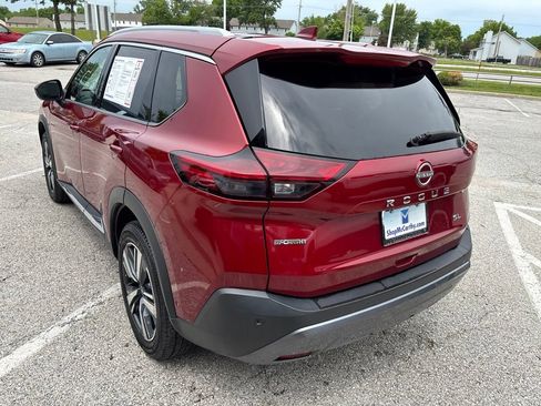 Used 2023 Nissan Rogue SL w/ SL Premium Package FWD image 19