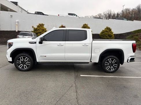 Used 2023 GMC Sierra 1500 AT4 w/ AT4 Premium Package image 2
