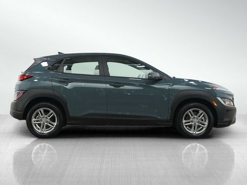 Certified 2022 Hyundai Kona SE AWD/4WD image 6