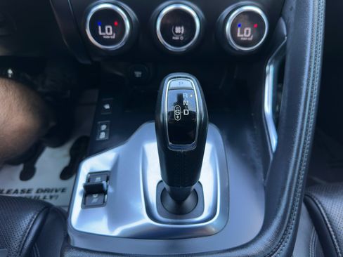 Used 2018 Jaguar E-PACE S image 54