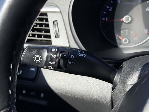 Used 2018 Kia Optima SX w/ Technology Package image 9