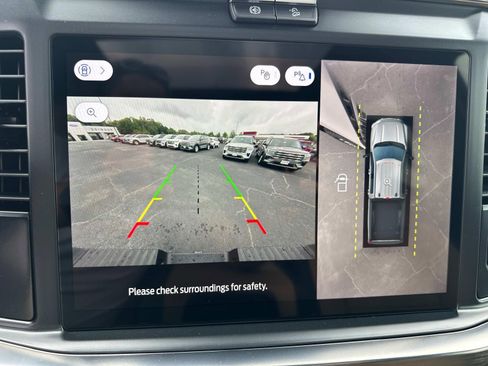 New 2025 Ford F250 Lariat w/ Chrome Package image 61