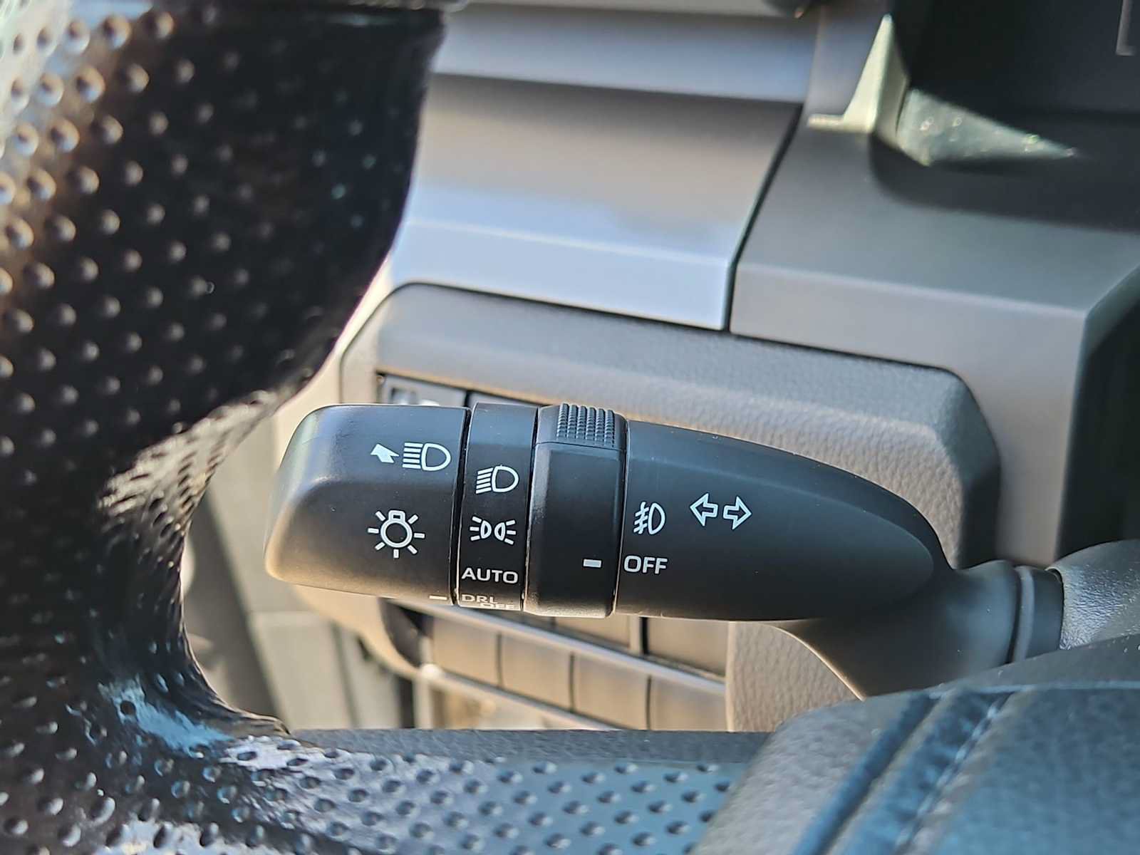 Used 2024 Toyota Tacoma SR5 RWD image 26