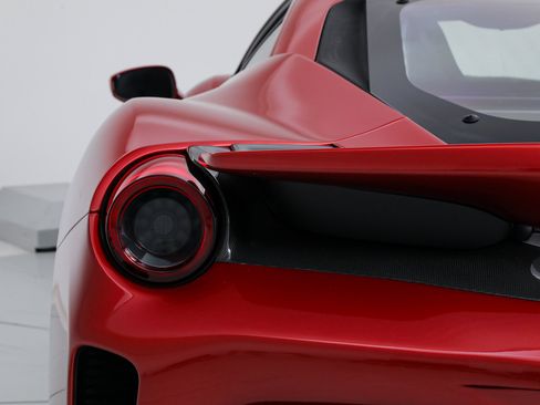 Certified 2019 Ferrari 488 Pista Coupe image 46