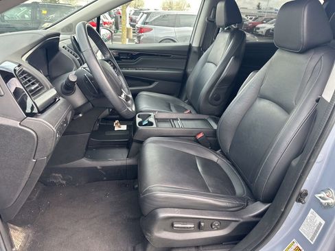 Used 2023 Honda Odyssey Touring image 17