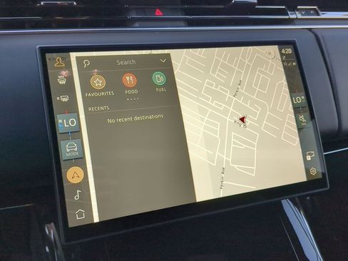 New 2025 Land Rover Range Rover Sport Dynamic SE image 16