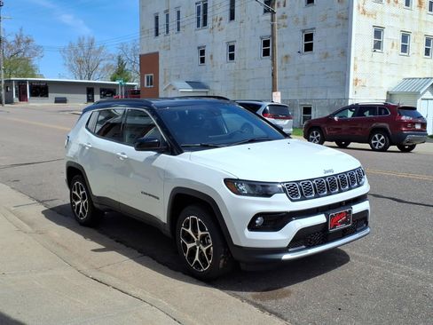 New 2026 Jeep Compass Limited AWD/4WD image 3