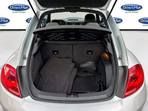 Used 2012 Volkswagen Beetle Turbo FWD image 25