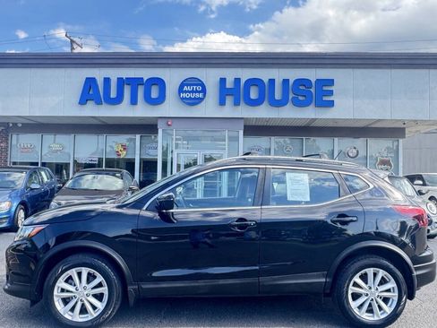 Used 2017 Nissan Rogue Sport SV AWD/4WD image 5