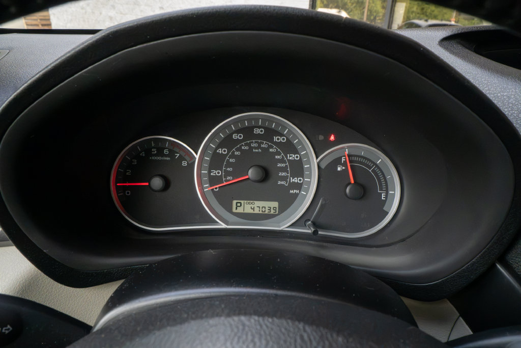Used 2011 Subaru Impreza 2.5i Premium w/ PWR Moonroof Value Pkg AWD/4WD image 13