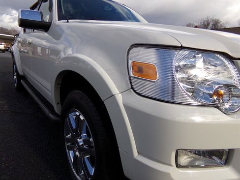 Used 2008 Ford Explorer Sport Trac Limited image 6