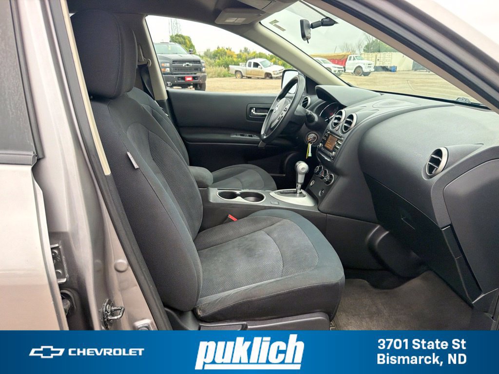 Used 2013 Nissan Rogue S w/ Special Edition Pkg FWD image 28