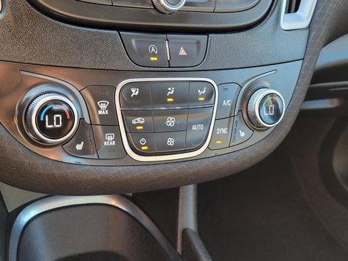 Certified 2024 Chevrolet Malibu LT image 25