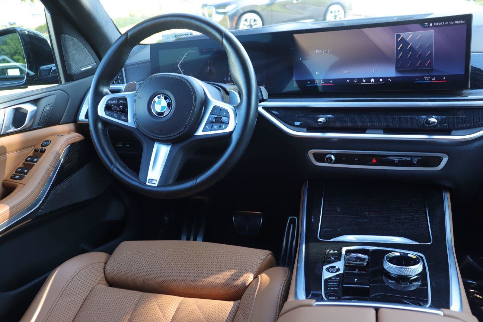 Used 2024 BMW X5 sDrive40i w/ Executive Package RWD image 29