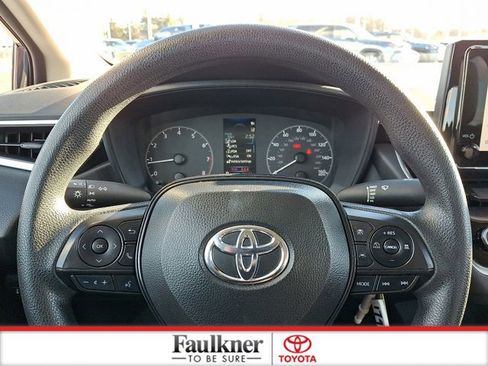 Certified 2024 Toyota Corolla LE image 18