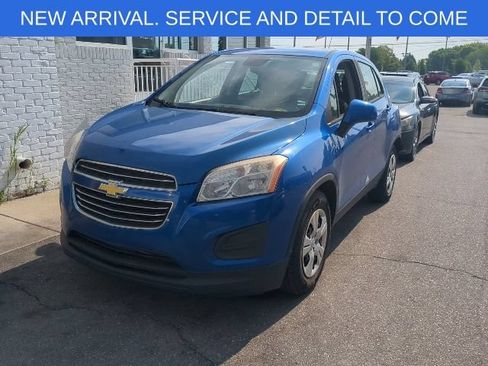 Used 2016 Chevrolet Trax LS FWD image 1