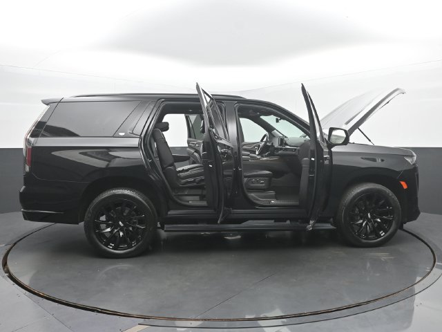 Certified 2024 Cadillac Escalade Sport Platinum w/ LPO, ONYX Package AWD/4WD image 84