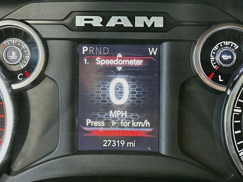 Used 2022 RAM 2500 Tradesman w/ Chrome Appearance Group AWD/4WD image 15