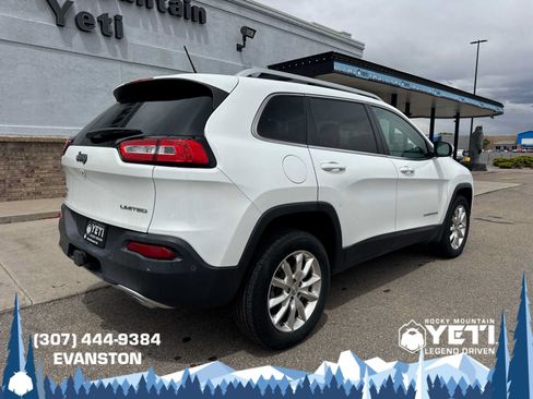 Used 2015 Jeep Cherokee Limited w/ Luxury Group AWD/4WD image 3