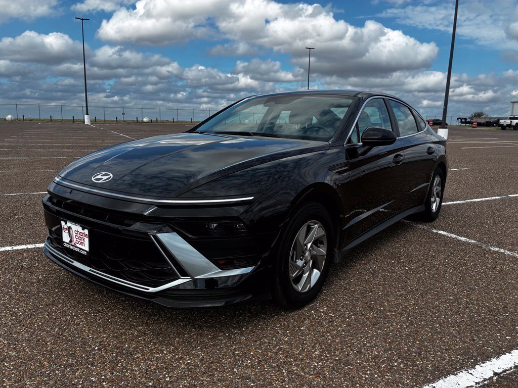 Certified 2026 Hyundai Sonata SE FWD image 1