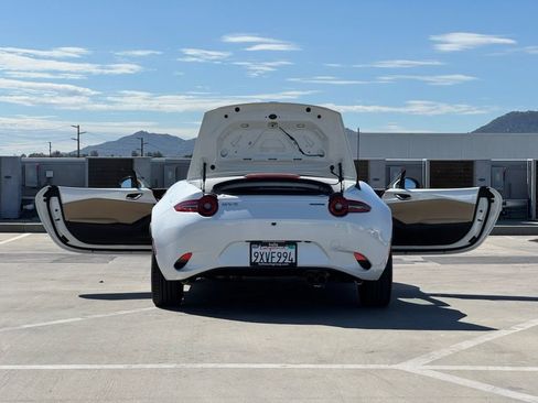 Used 2025 MAZDA MX-5 Miata Grand Touring RWD image 27